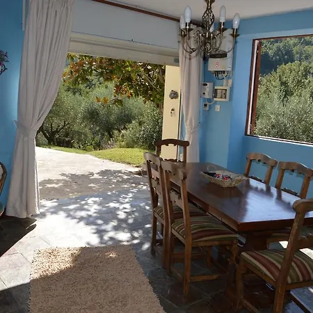 بيت للعطل Olive Grove Farm *