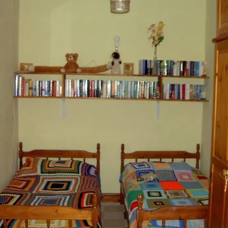 Olive Grove Farm بيت للعطل Serramonacesca